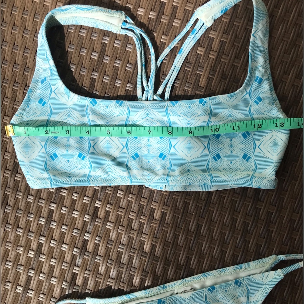 Volcom Geometric Pattern Bikini Set - image 4